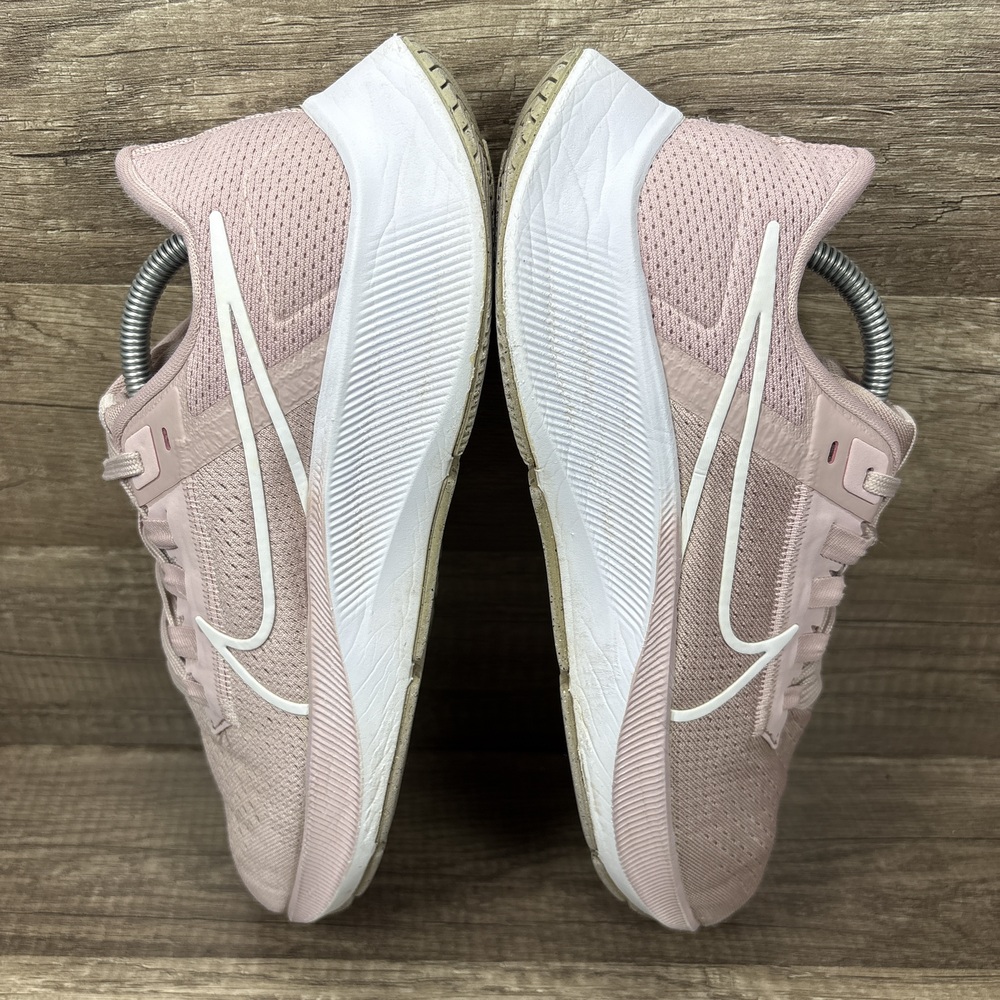 Nike Air Zoom Pegasus 38 Pink Womens US Size 8 EUR 39 CW7358-601 Running Shoes - Picture 7 of 10